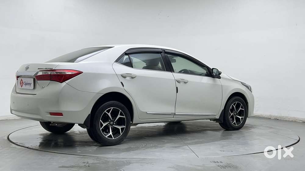 Toyota Corolla Altis 2013-2017 Vl At, 2017, Petrol