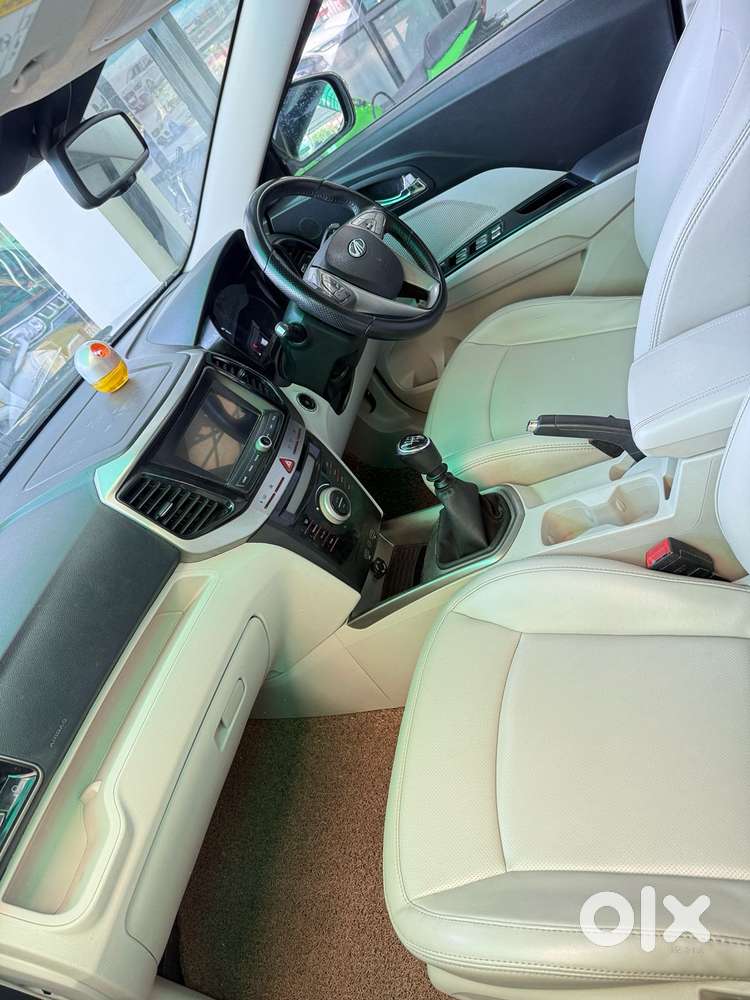 Mahindra Xuv300 W8 Option Diesel, 2021, Diesel