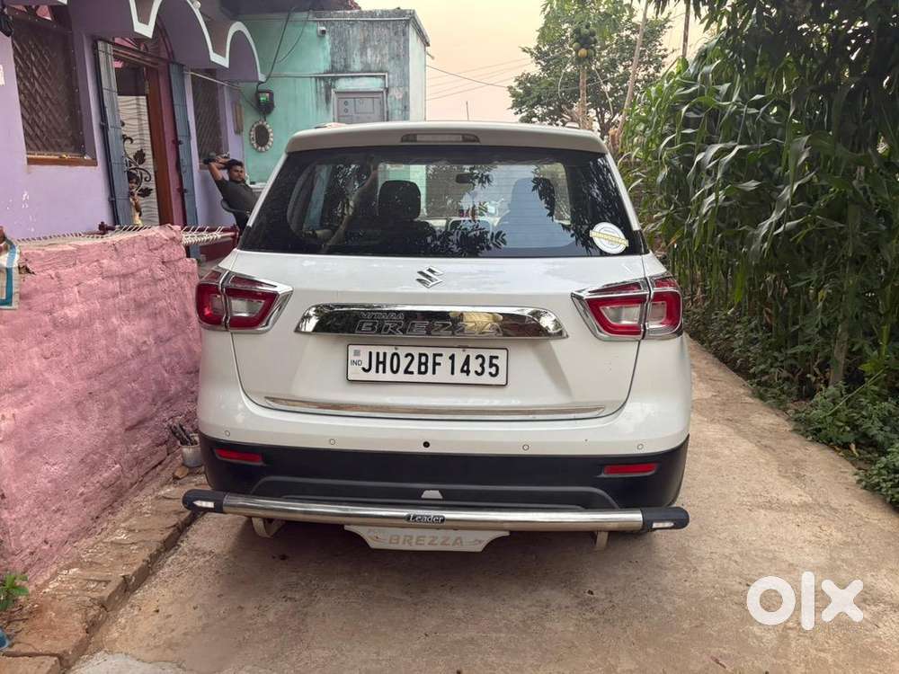 Maruti Suzuki Brezza 2021 Petrol Well Maintained