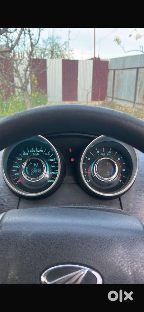 Mahindra Xuv500 2018 Diesel Well Maintained