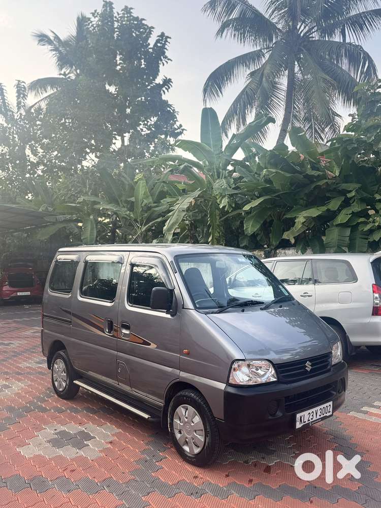 Maruti Suzuki Eeco 5 Str Ac (o), 2022, Petrol