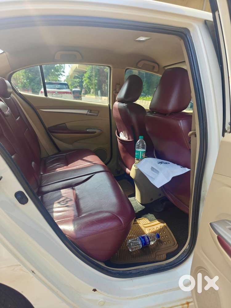 Honda City V Mt Exclusive, 2010, Petrol