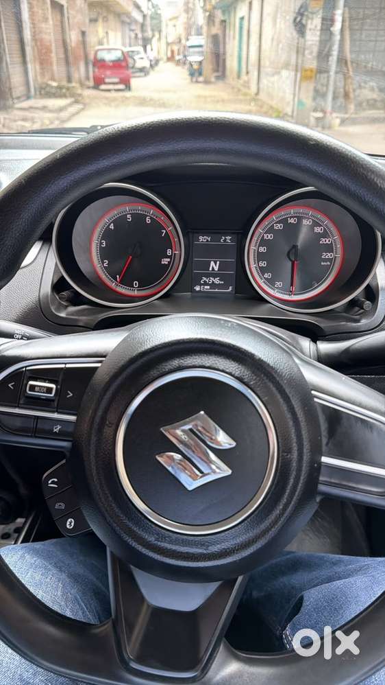 Maruti Swift Petrol 2022