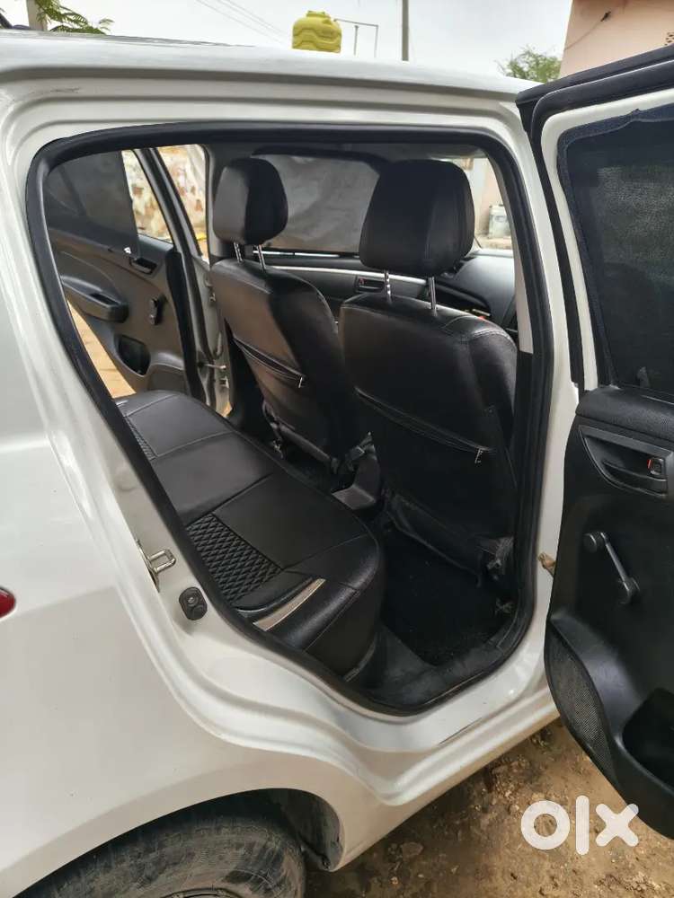 Maruti Suzuki Swift 2017 Petrol Well Maintained