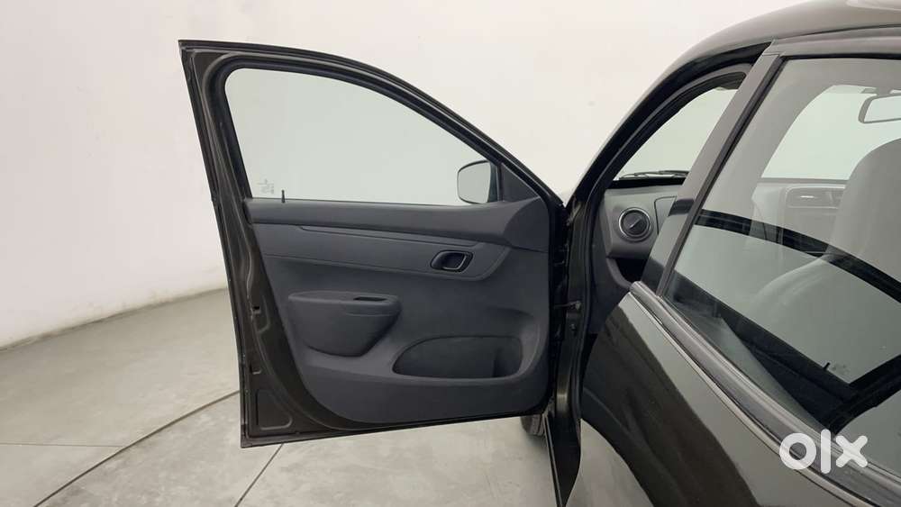 Renault Kwid 1.0 Rxt, 2016, Petrol