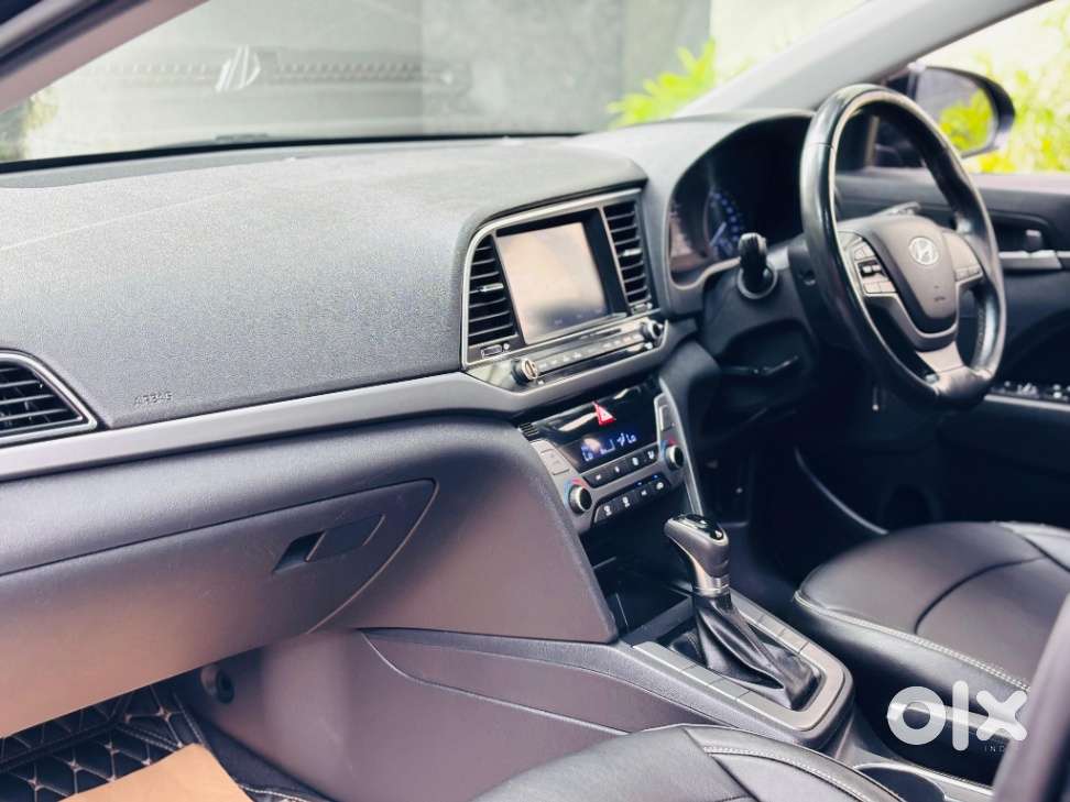 Hyundai Elantra Vtvt Sx At, 2016, Petrol