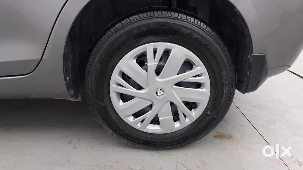 Maruti Suzuki Swift Dzire 1.3 Vxi, 2013, Petrol