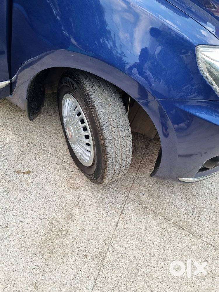 Maruti Suzuki Swift Dzire Vxi Optional, 2019, Petrol