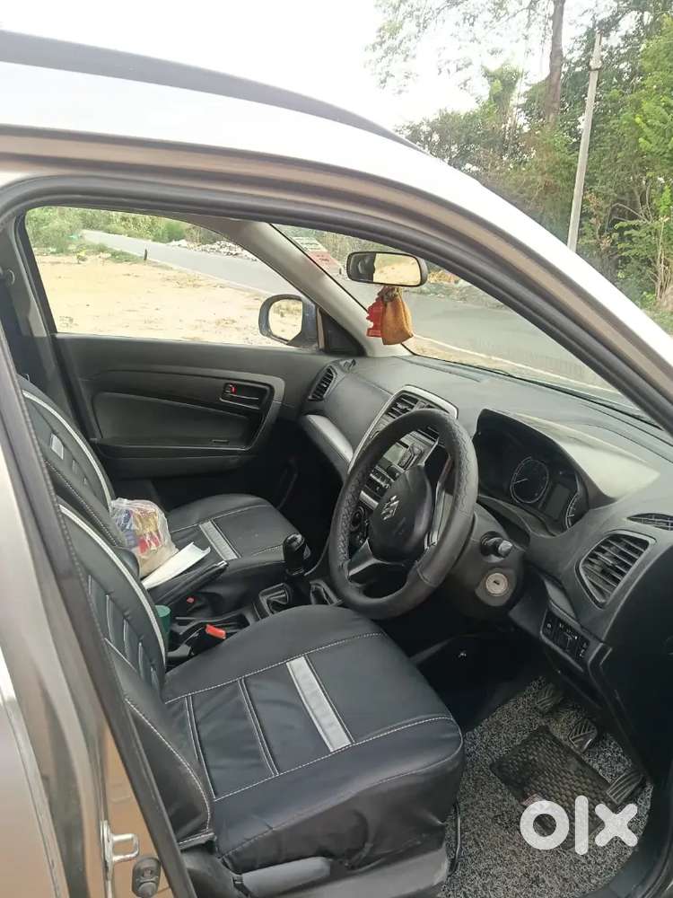 Maruti Suzuki Brezza Lxi 2021