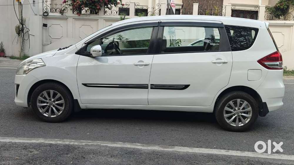 Maruti Suzuki Ertiga Shvs Zdi Plus, 2015, Diesel