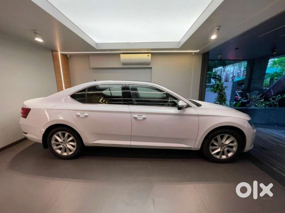 Skoda Superb 2.0 L&k Tsi At, 2019, Petrol