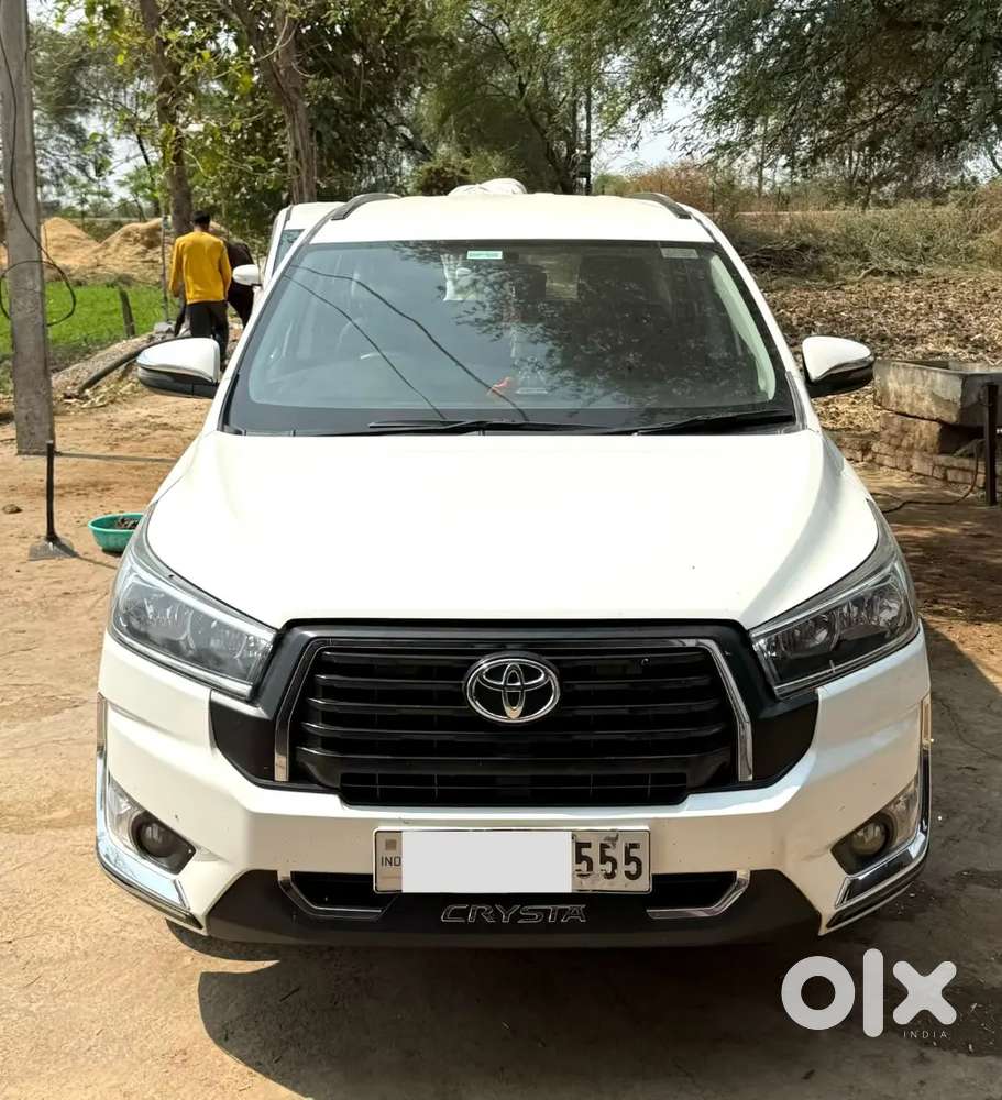 Toyota Innova Crysta 2021 Diesel Well Maintained