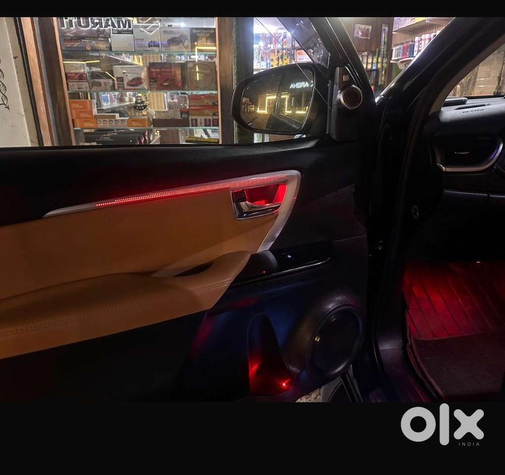 Toyota Fortuner 2023 Diesel 28000 Km Driven