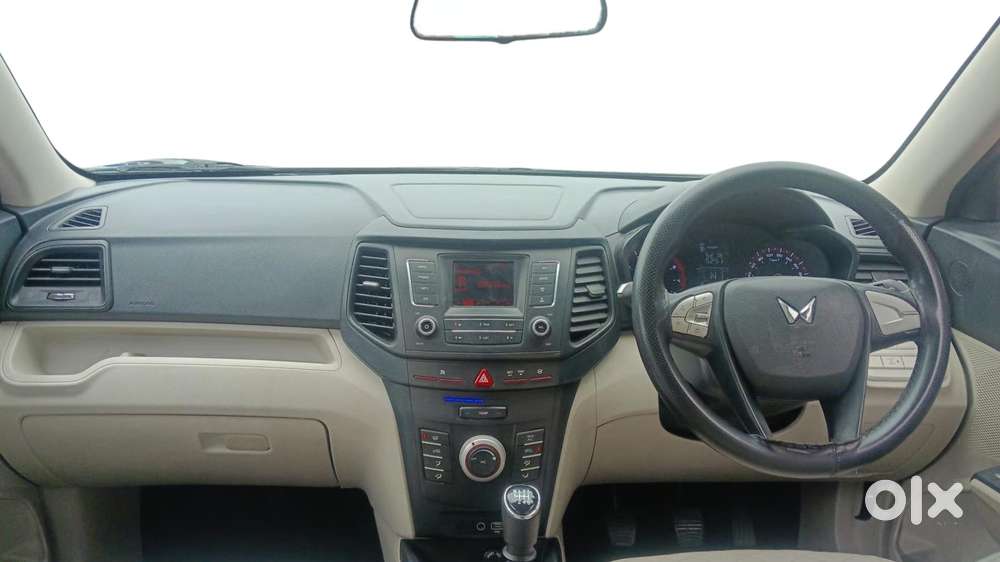 Mahindra Xuv300 W6, 2023, Petrol
