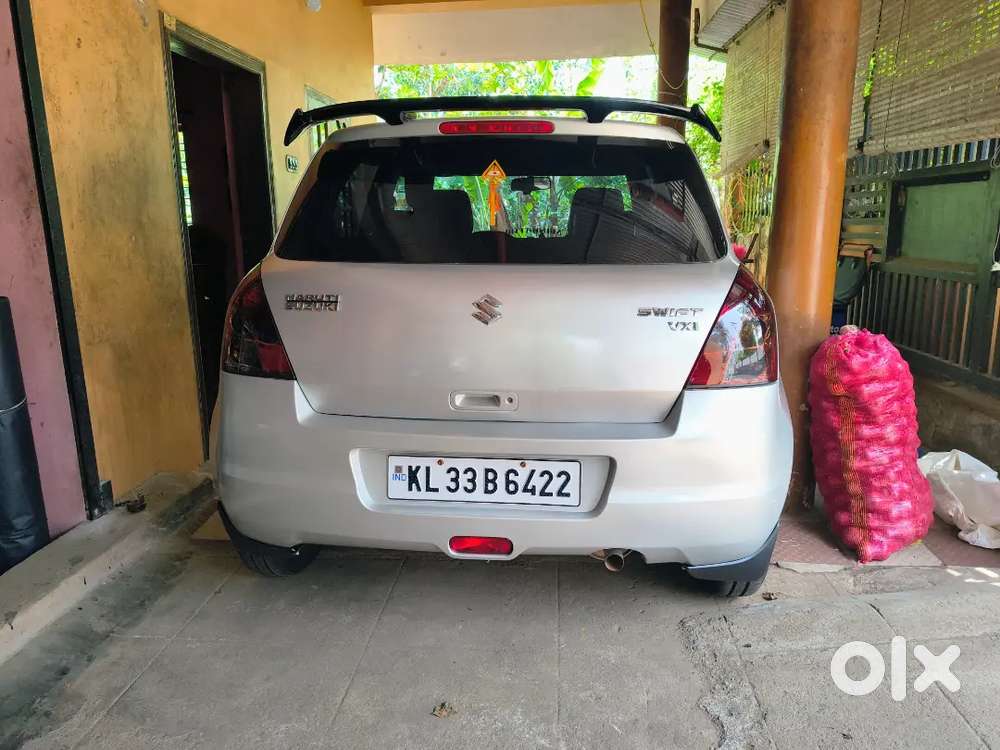 Maruti Suzuki Swift 2010 Petrol Well Maintained