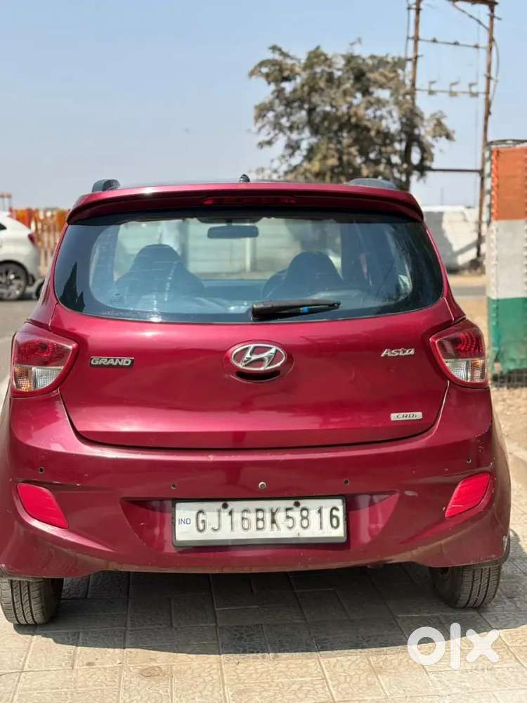 Hyundai Grand I10 2016 Diesel Well Maintained