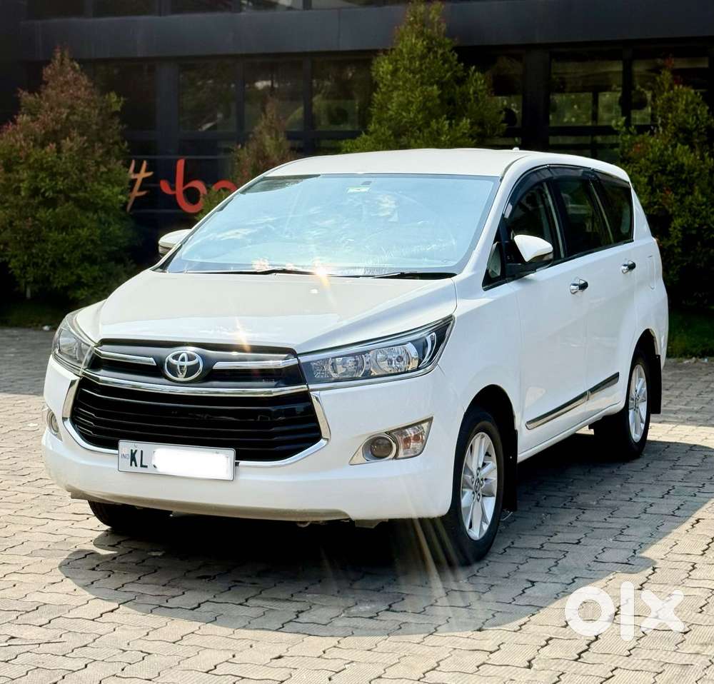 Toyota Innova Crysta 2.4 G Mt, 2017, Diesel