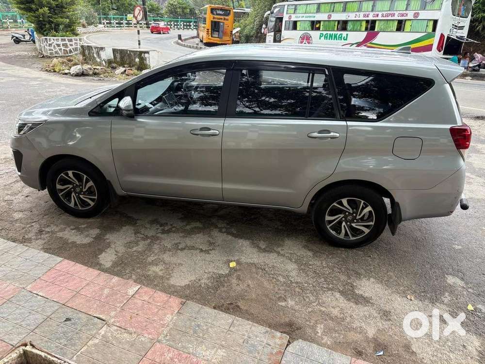 Toyota Innova Crysta 2022 Diesel Well Maintained