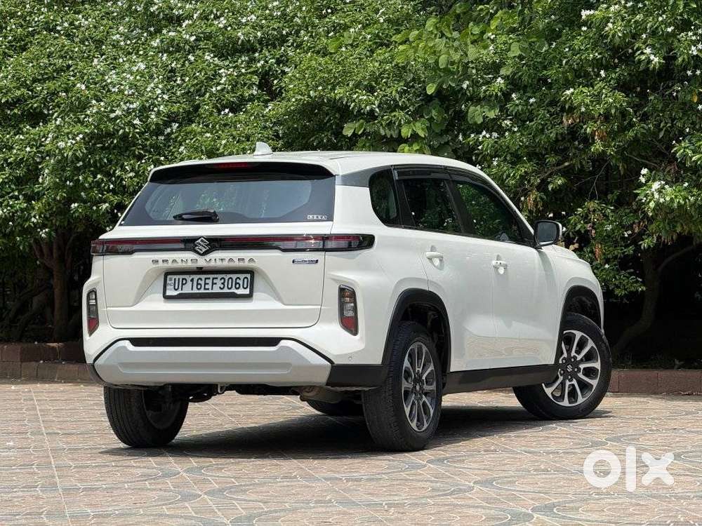 Maruti Suzuki Grand Vitara 1.5 Zeta Smart Hybrid At, 2024, Petrol