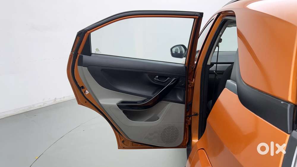 Tata Nexon 1.5 Revotorq Xma Amt (s), 2019, Petrol
