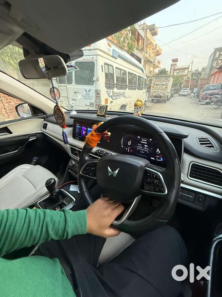 Mahindra Xuv700 Diesel 2022