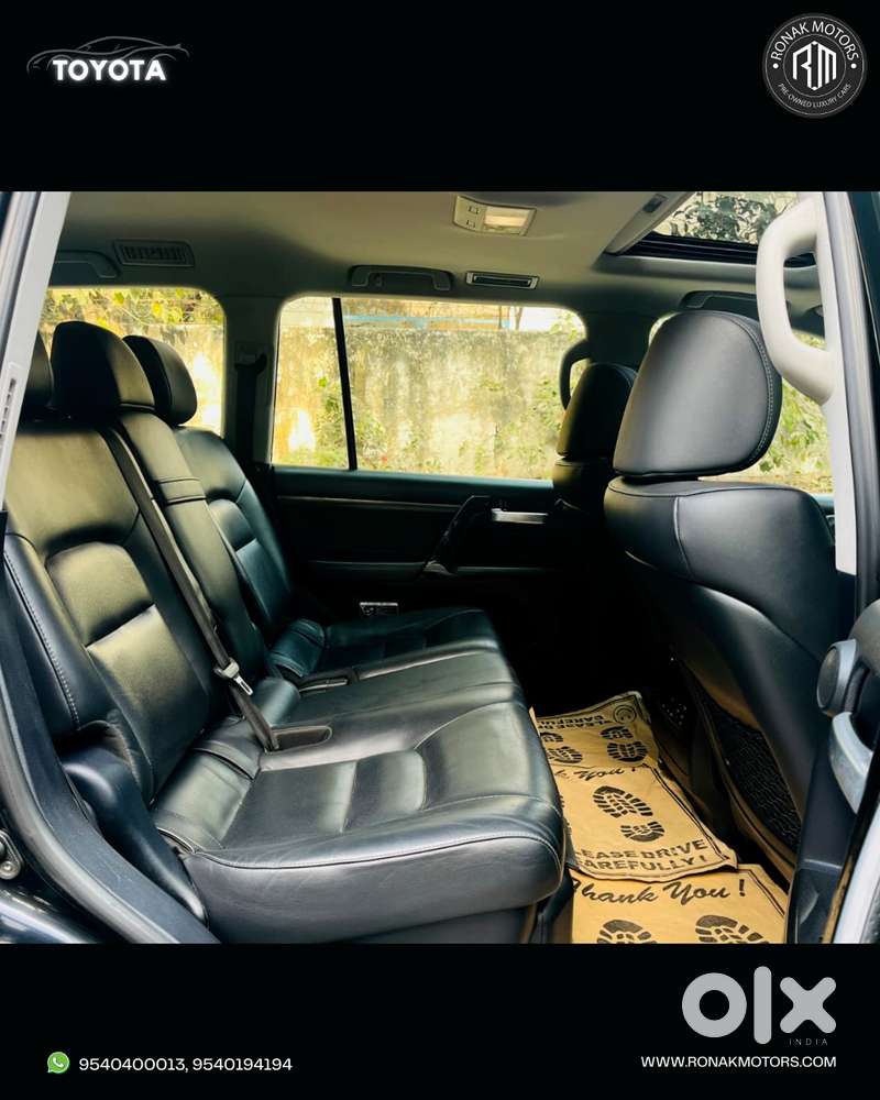 Toyota Land Cruiser [2015-2020] 4.5 Vx Lc 200, 2017, Diesel