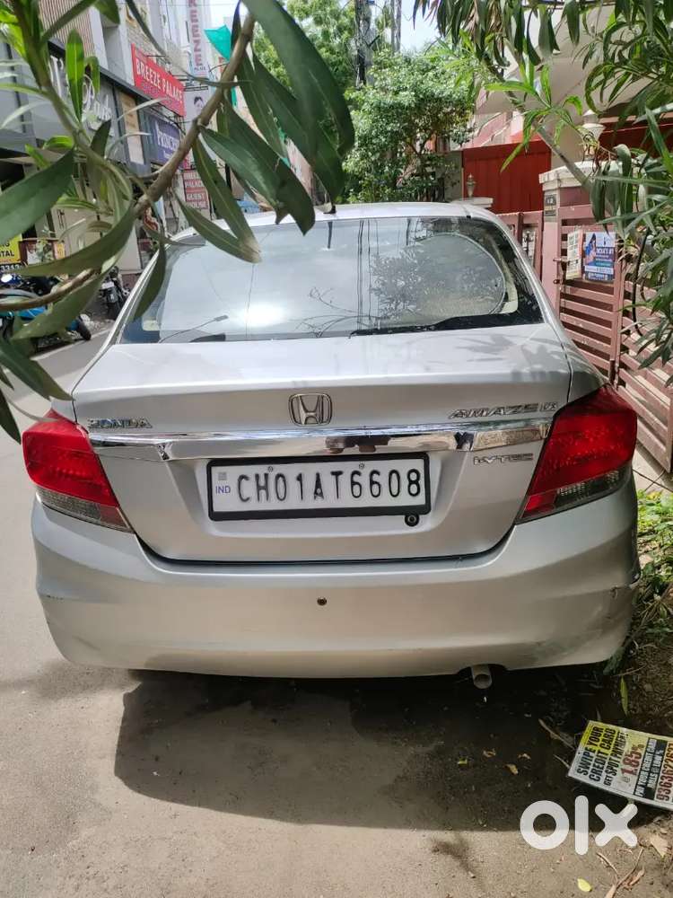 New Tyre, Battery, Leather Seat Cover Com Insurance Idv 3.27 Lakh