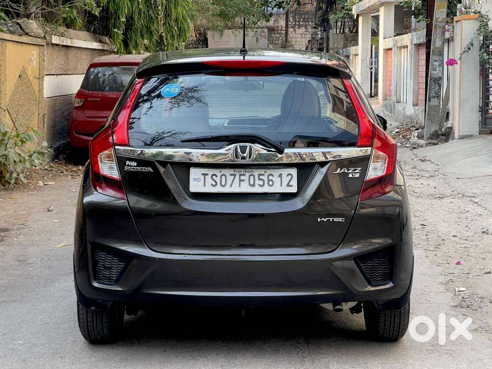 Honda Jazz V Automatic, 2017, Petrol