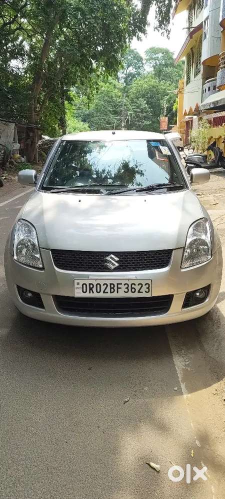 Swift Maruti Vxi 2010 Km Driven