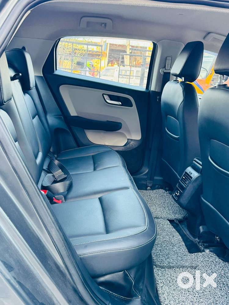 Tata Altroz 1.5 Xz Plus Diesel, 2023, Diesel