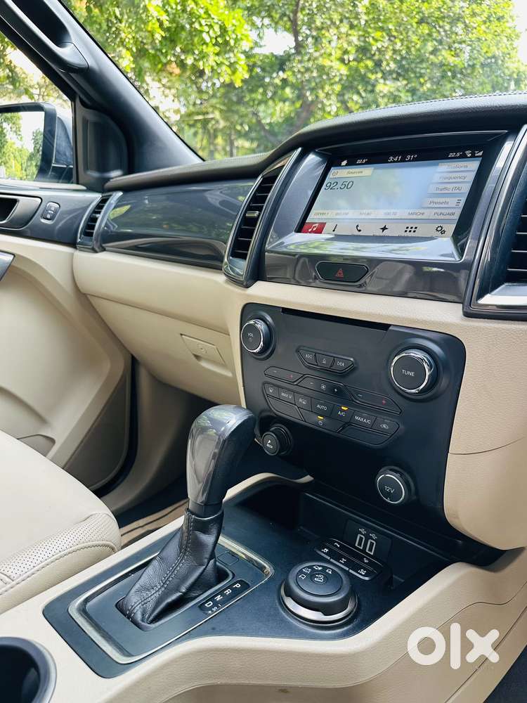 Ford Endeavour 3.2 Titanium At 4x4, 2017, Diesel