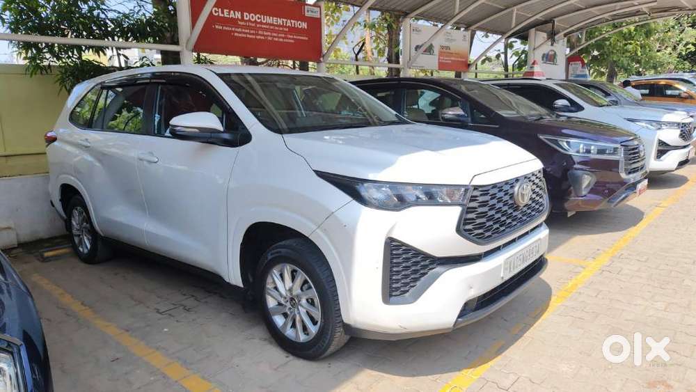 Toyota Innova Hycross 2.0 Gx 7 Str, 2023, Petrol