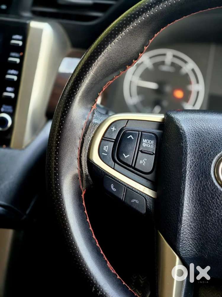 Toyota Innova Crysta [2020-ongoing] 2.4 Gx 7 Str, 2023, Diesel