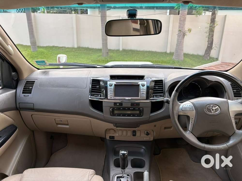 Toyota Fortuner 2013 Diesel 89600 Km Driven Only