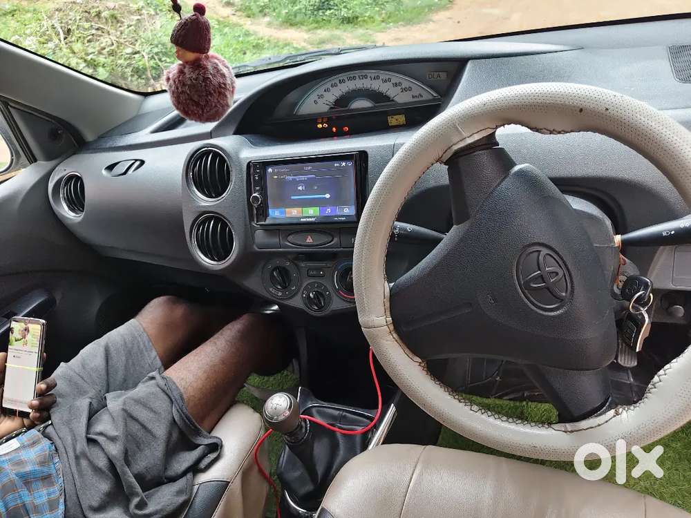 Toyota Etios Liva 2013