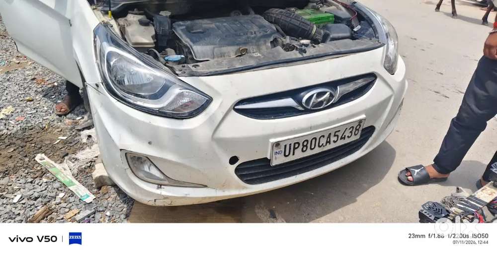 Hyundai Verna 2012 Model
