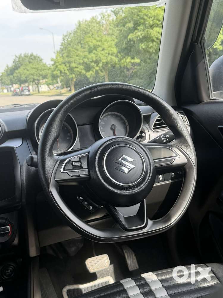 Maruti Suzuki Swift Amt Vxi, 2021, Petrol