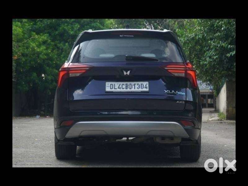 Mahindra Xuv700 2.0 Ax 5 Petrol Mt 7 Str, 2024, Petrol