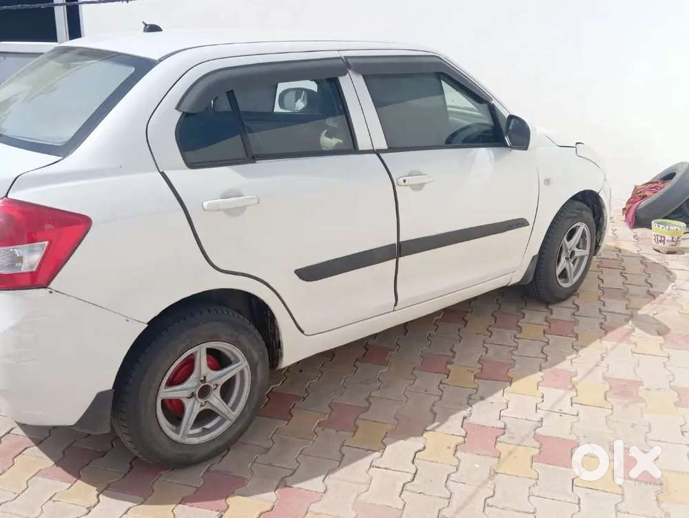 Maruti Suzuki Dzire 2015 December