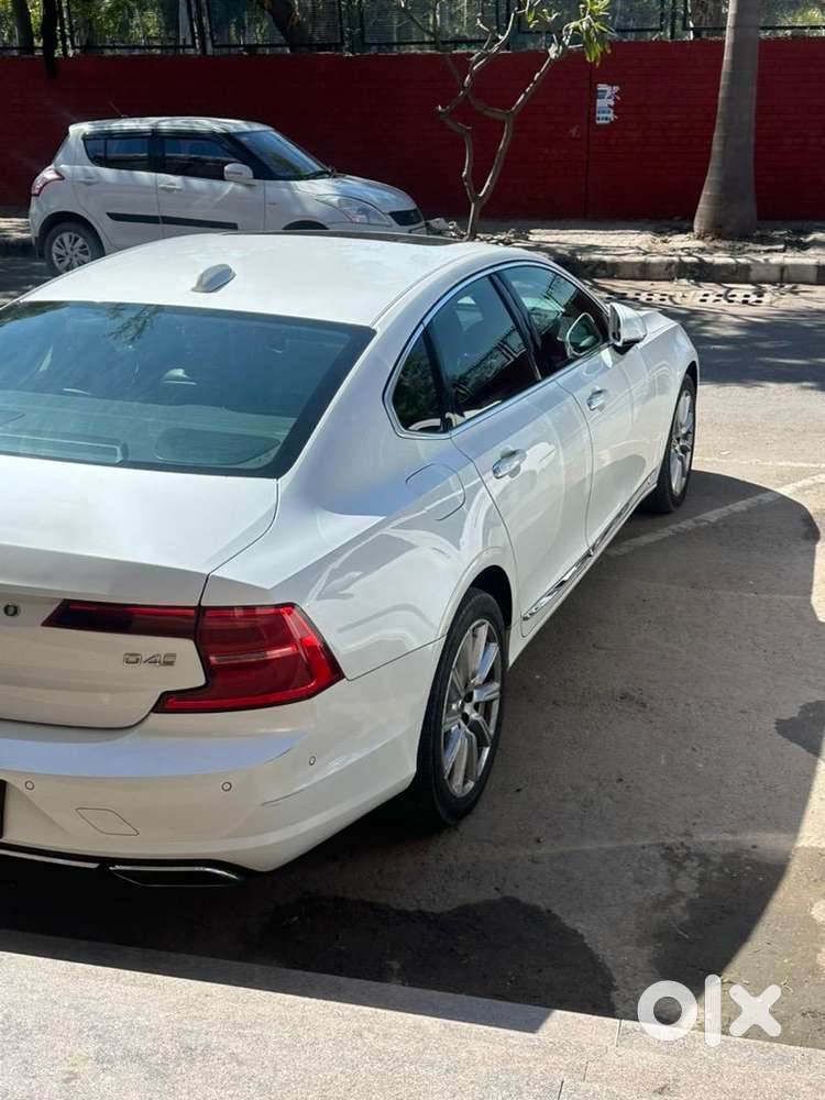 Volvo S90 2018 Diesel Well Maintained