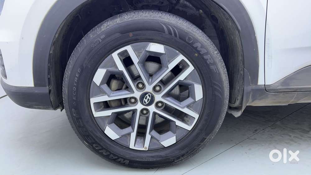 Hyundai Venue 1.0 Sx (o) Turbo Dct, 2023, Petrol