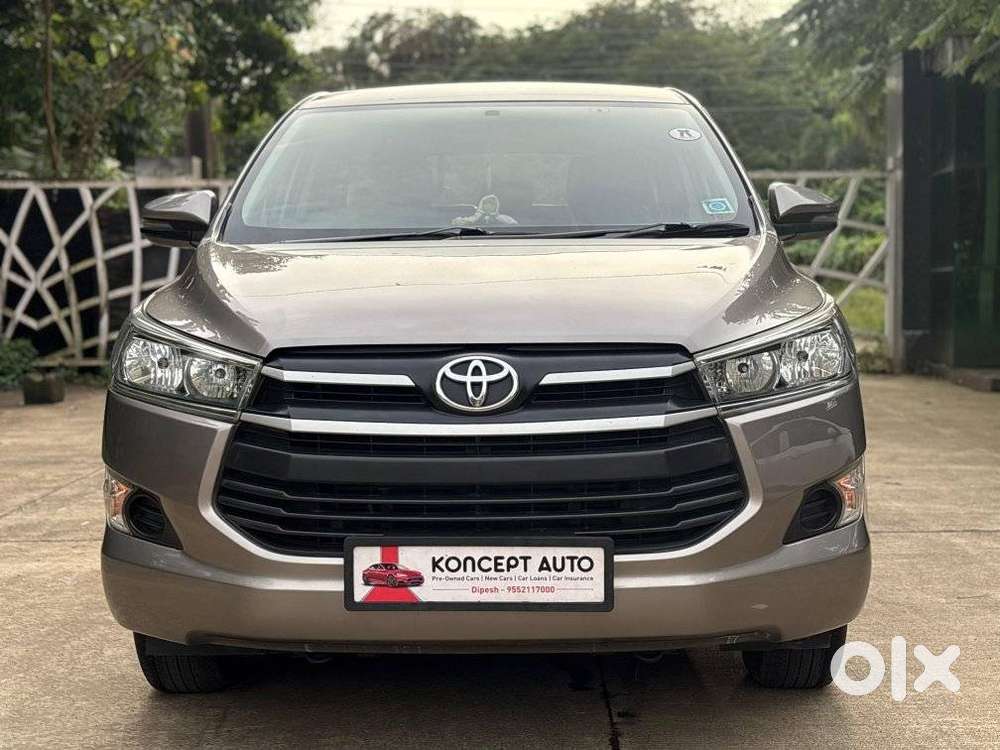 Toyota Innova Crysta 2.4 G Mt 8s, 2017, Diesel