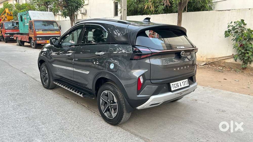 Tata Nexon Creative Plus S 1.2 Revotron Petrol 6 Amt Dt, 2024, Petro..