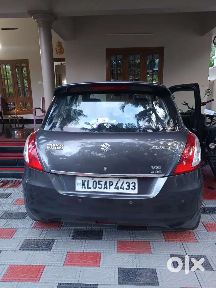 Maruti Suzuki Swift Vxi 2026 Petrol Manual