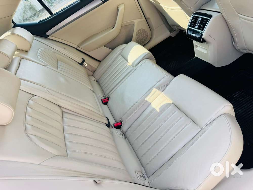 Skoda Superb Style 2.0 Tdi At, 2018, Diesel