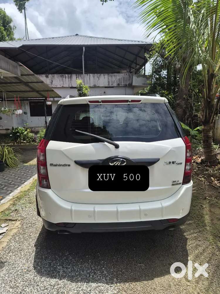 For Immediate Sale – 2017 Mahindra Xuv500 Automatic