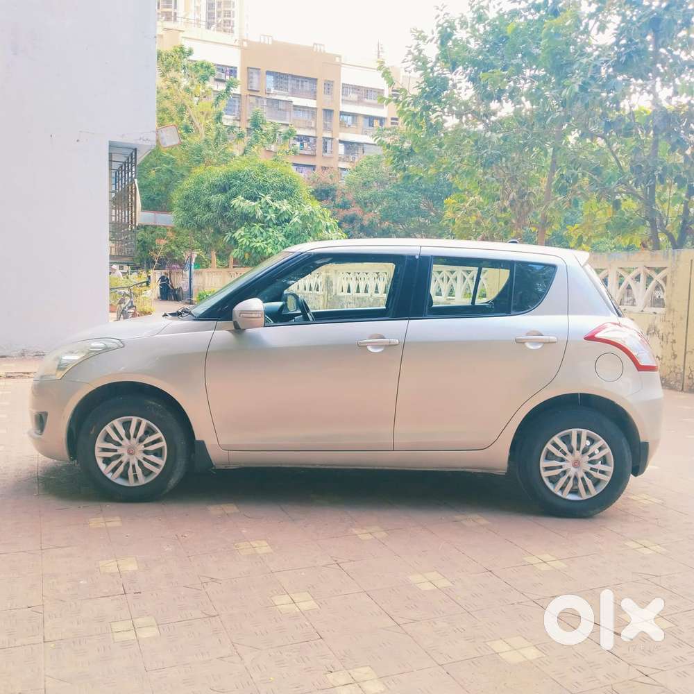 Maruti Suzuki Swift Vxi Abs Bsiv, 2013, Petrol