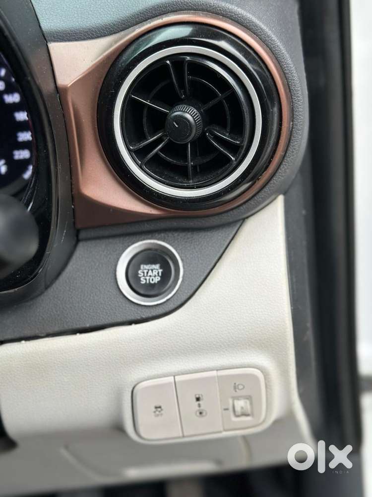 Hyundai Aura 1.2 Sx Cng, 2023, Petrol