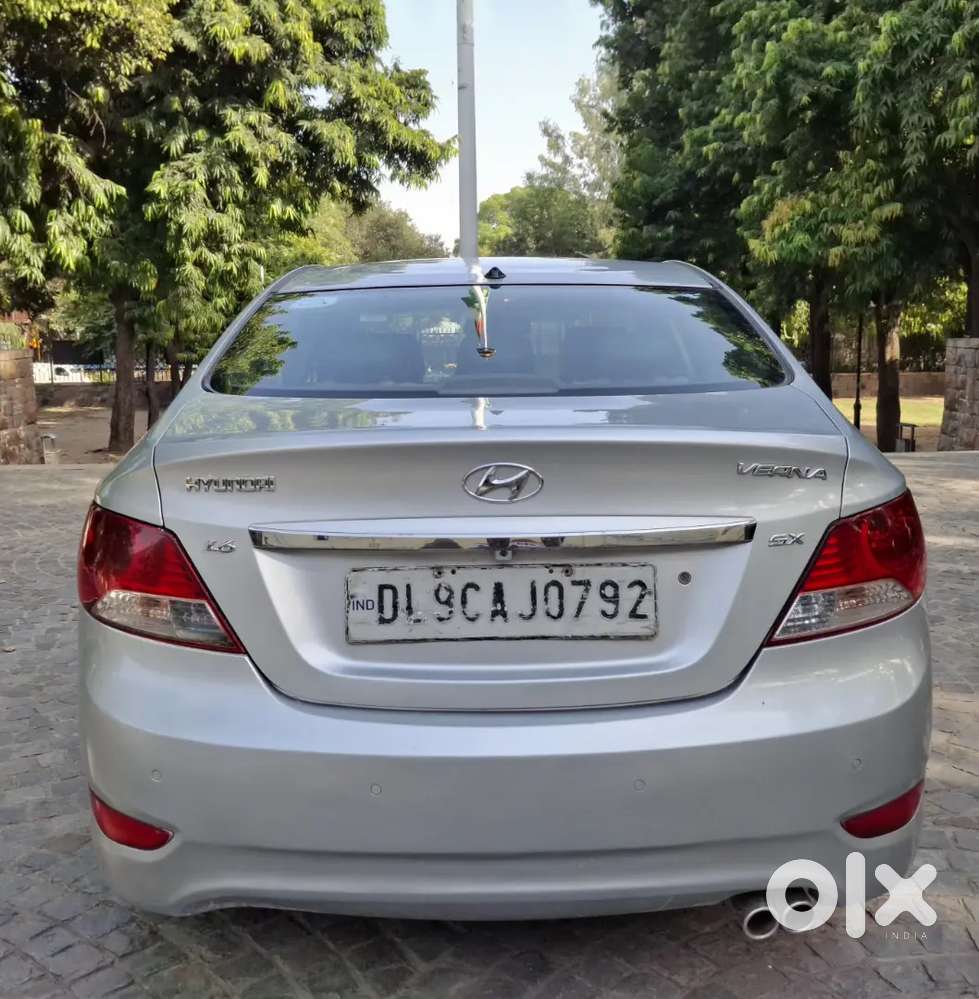 Hyundai Verna 2013 Petrol Manual Car