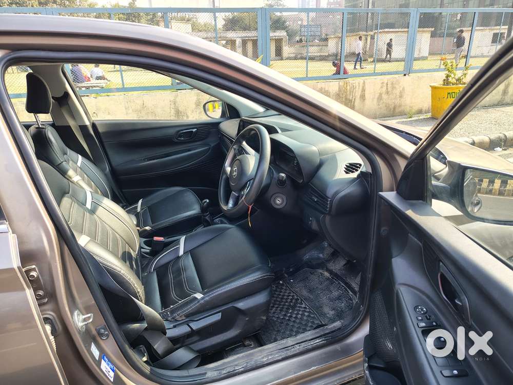 Hyundai New I20 1.2 Sportz Mt Dual Tone, 2021, Petrol